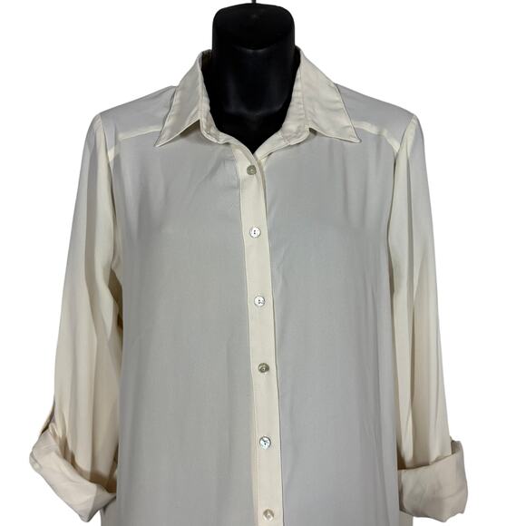 Taylor & Sage Crocheted Button Down - L - Picture 4 of 6